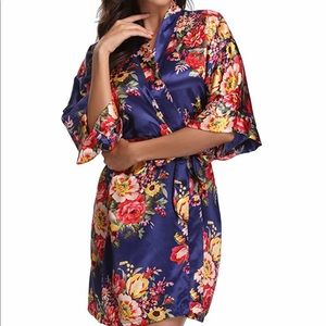 Floral bridesmaid robe(s).